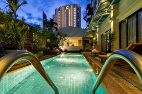 Отель Bossotel Bangkok  Бангкок
